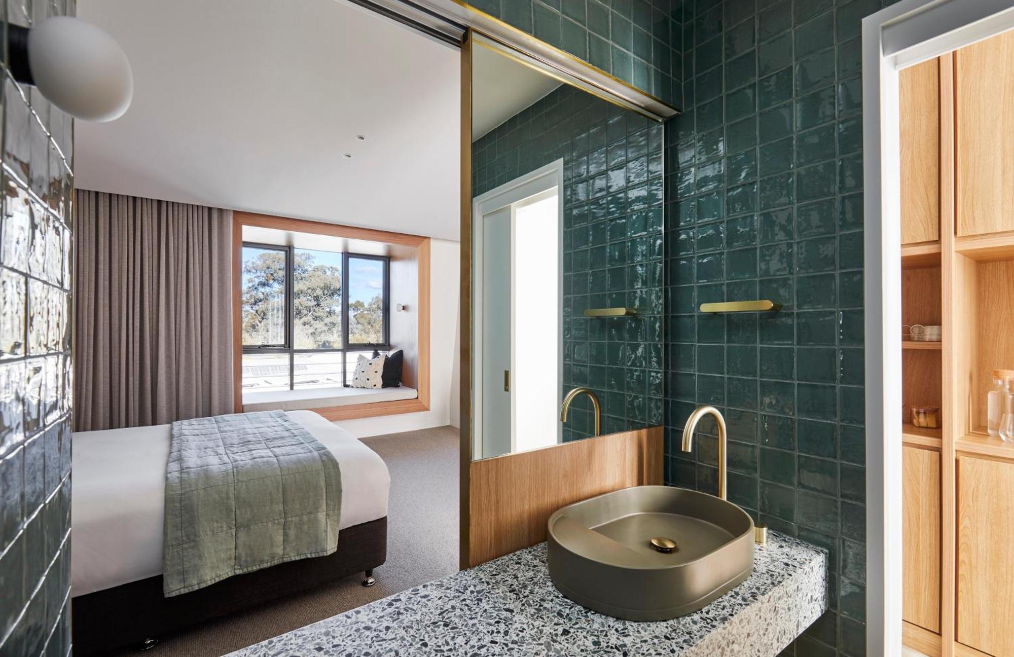 The Clairfield Hotel Маджи Екстериор снимка